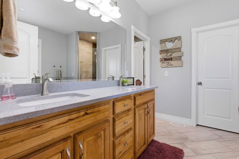 Tiny photo for 3986 W 4200 S, West Haven, UT 84401 (MLS # 2149182)