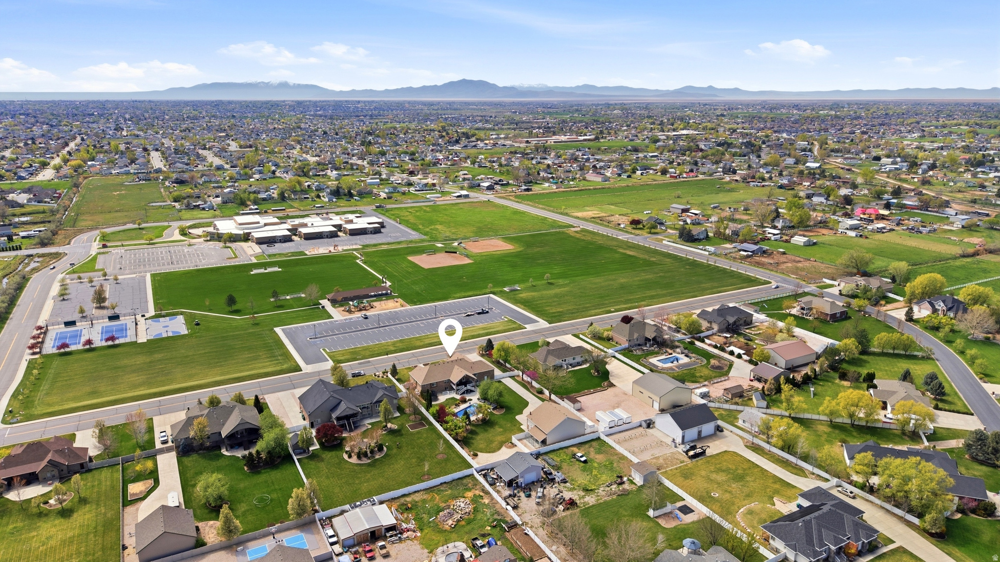 ROCKY MNT. MEADOWS - Residential