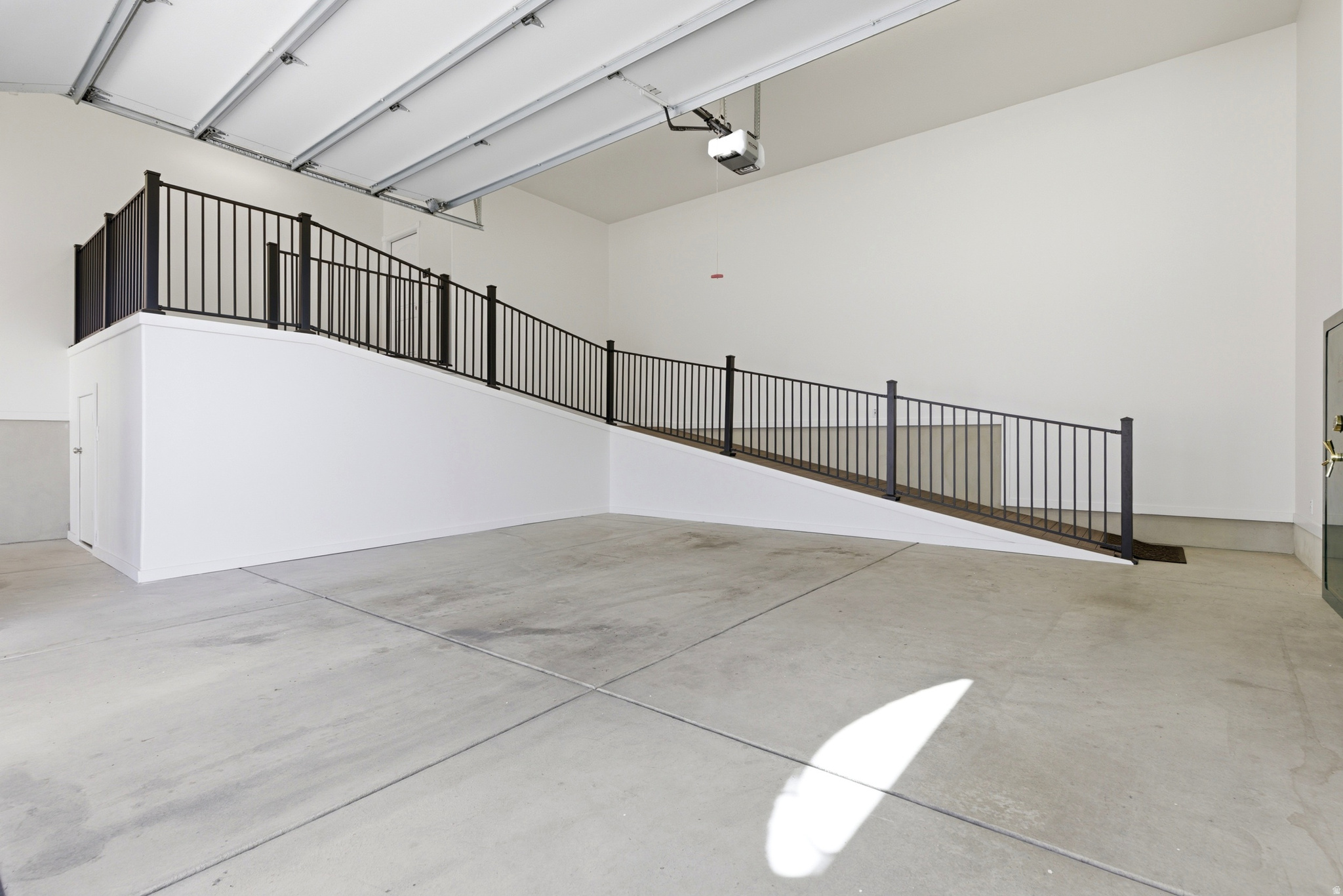 ROCKY MNT. MEADOWS - Residential