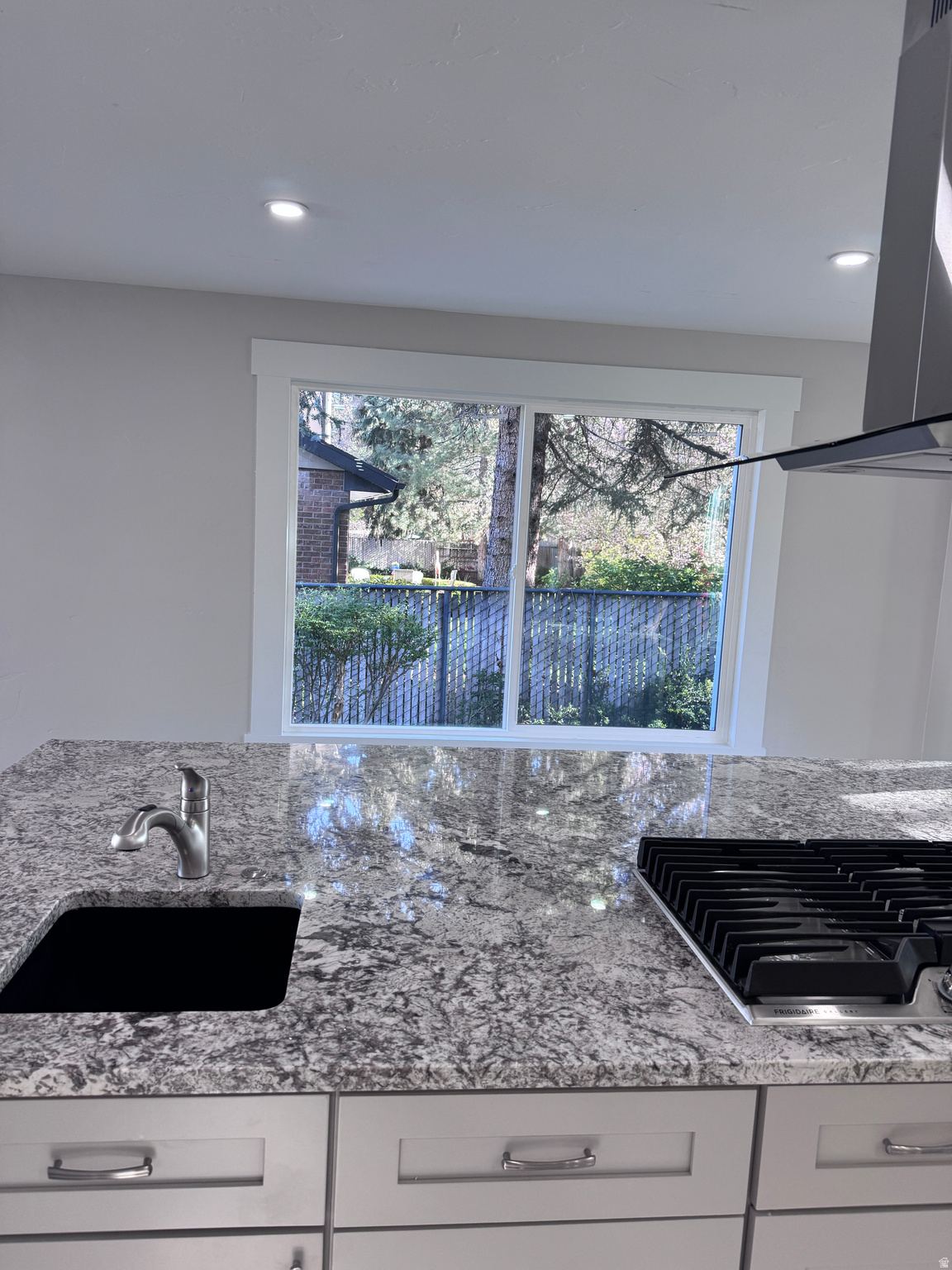 WILLOW CREEK HEIGHTS - Residential