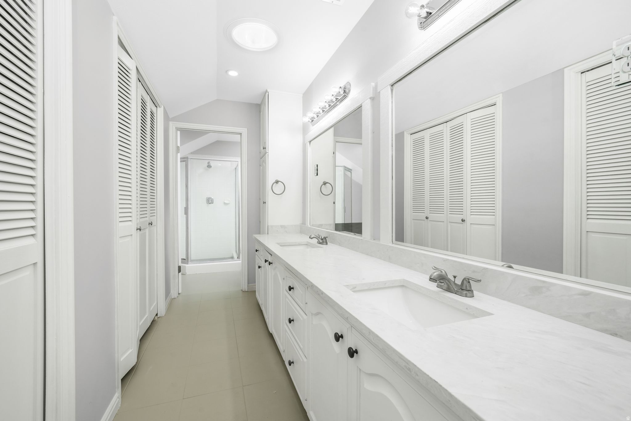 WILLOW CREEK HEIGHTS - Residential