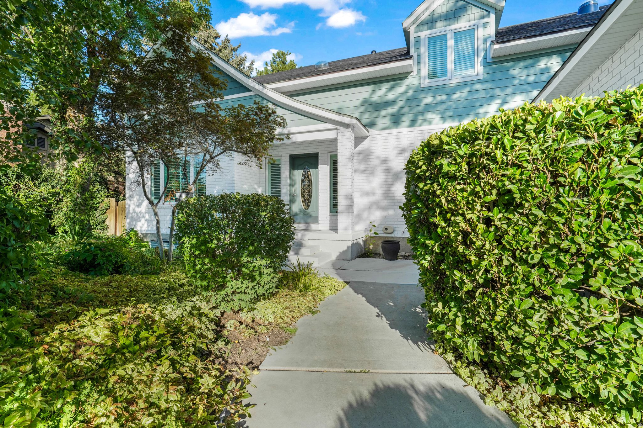 WILLOW CREEK HEIGHTS - Residential