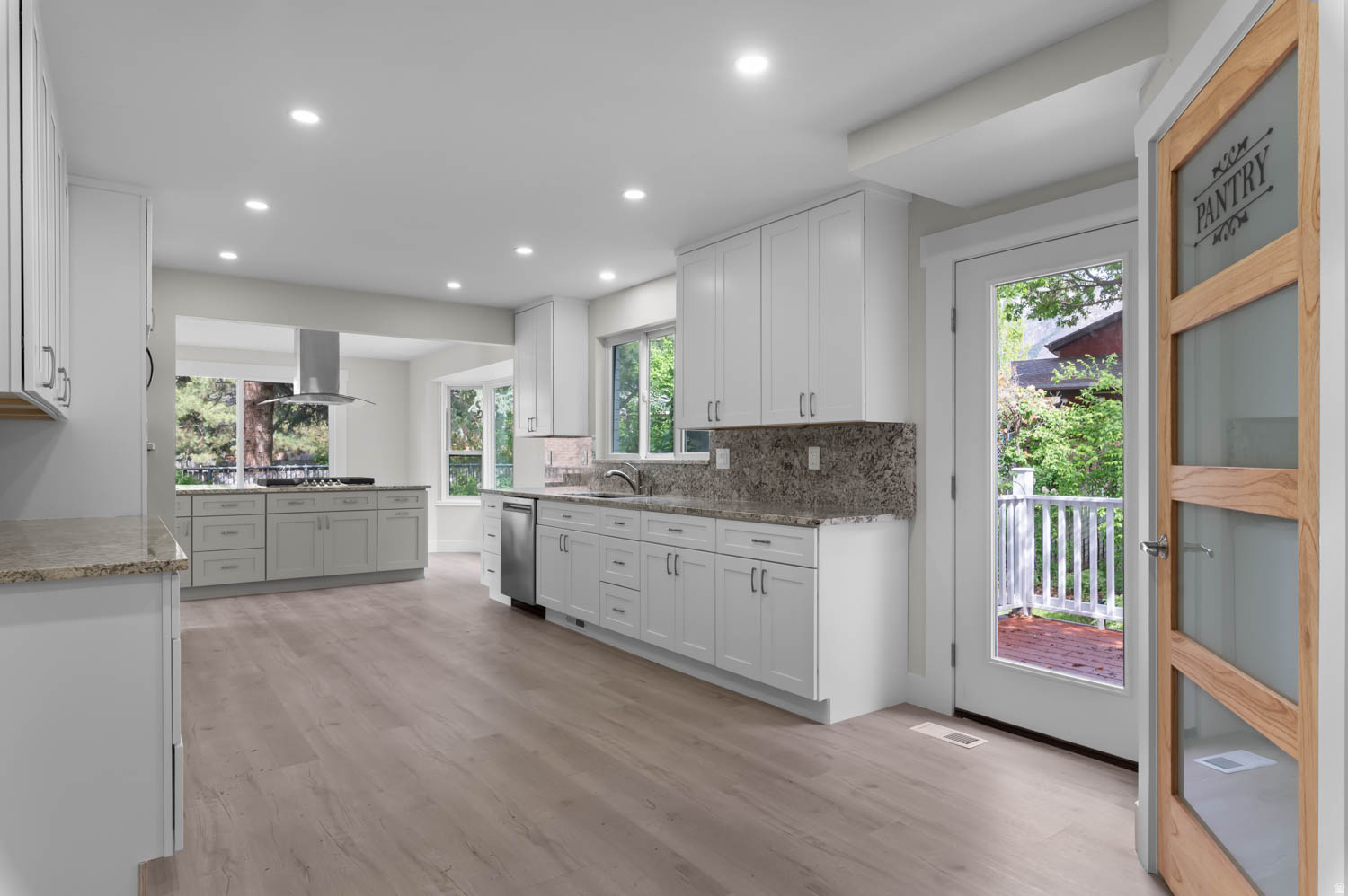 WILLOW CREEK HEIGHTS - Residential