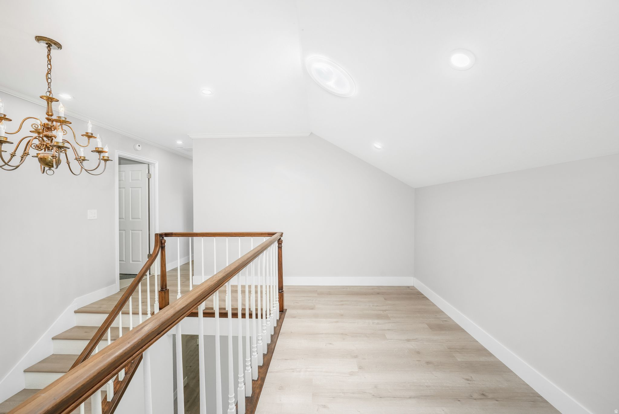 WILLOW CREEK HEIGHTS - Residential