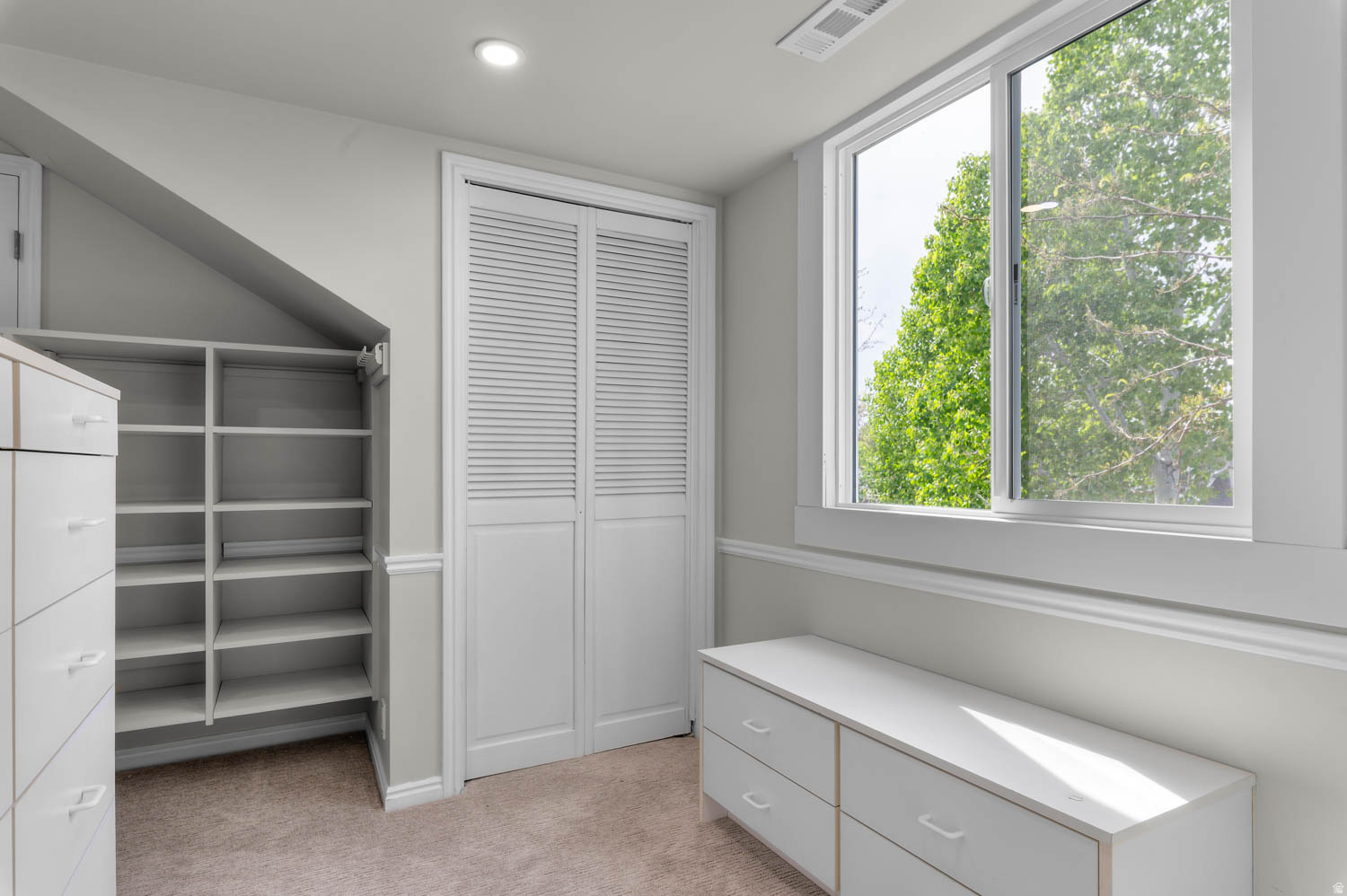 WILLOW CREEK HEIGHTS - Residential