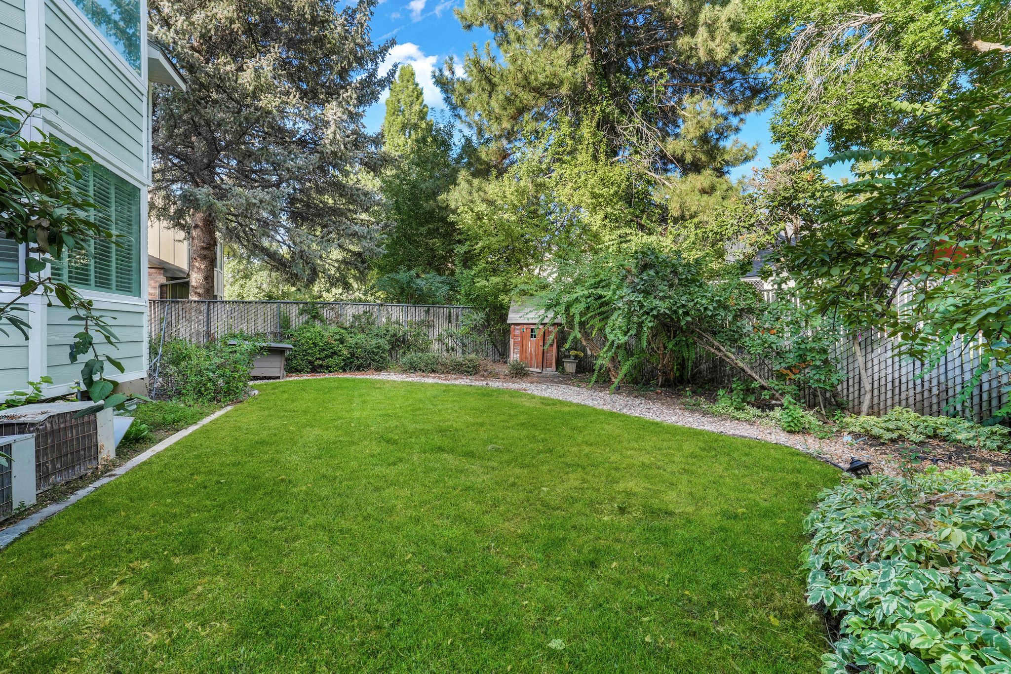 WILLOW CREEK HEIGHTS - Residential