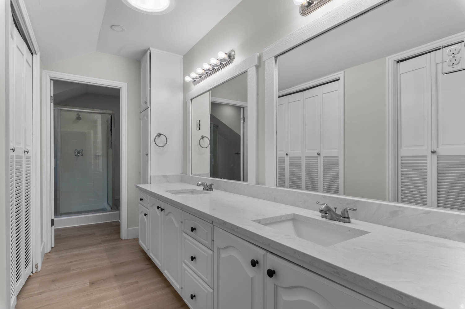 WILLOW CREEK HEIGHTS - Residential