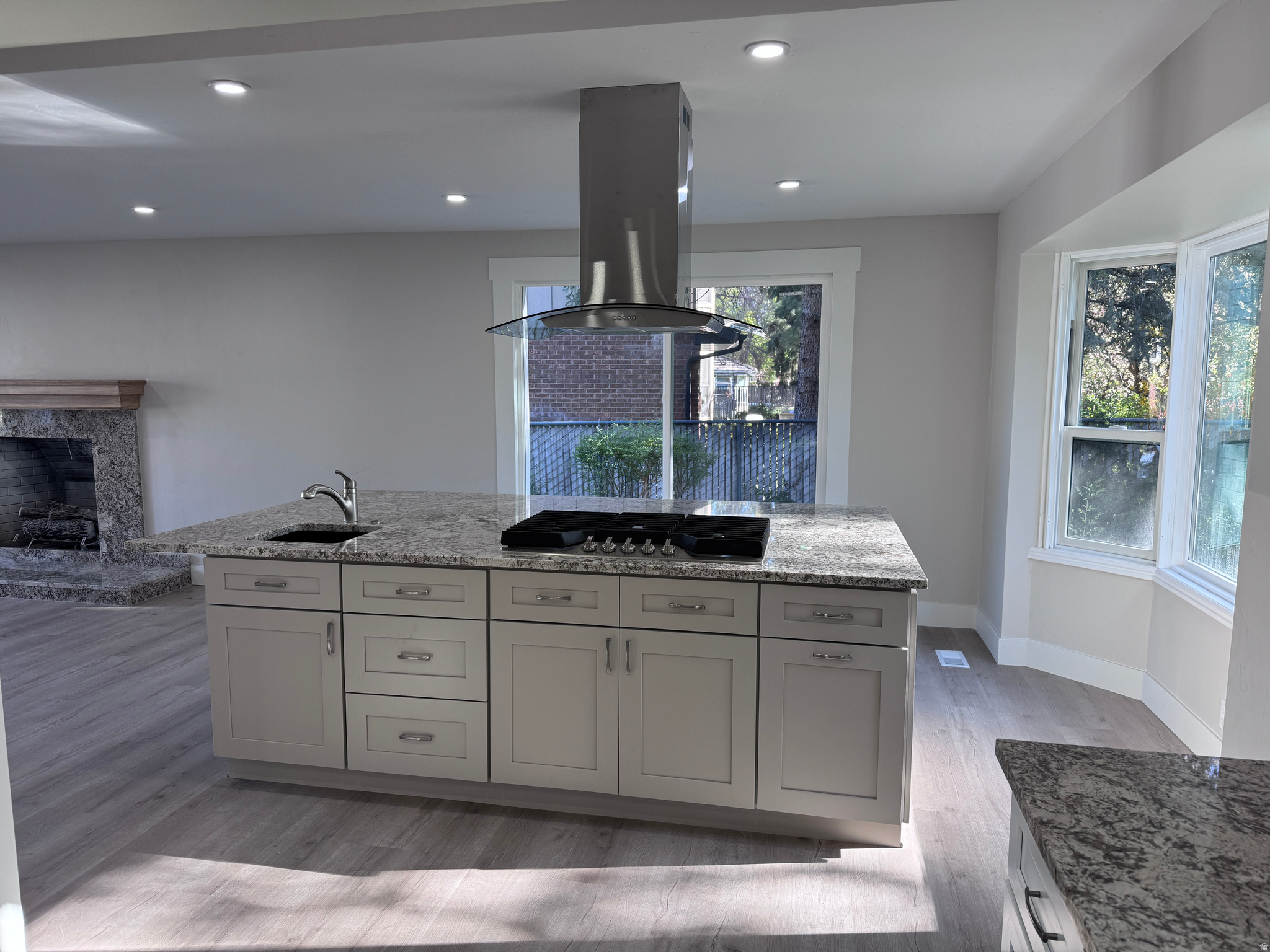 WILLOW CREEK HEIGHTS - Residential