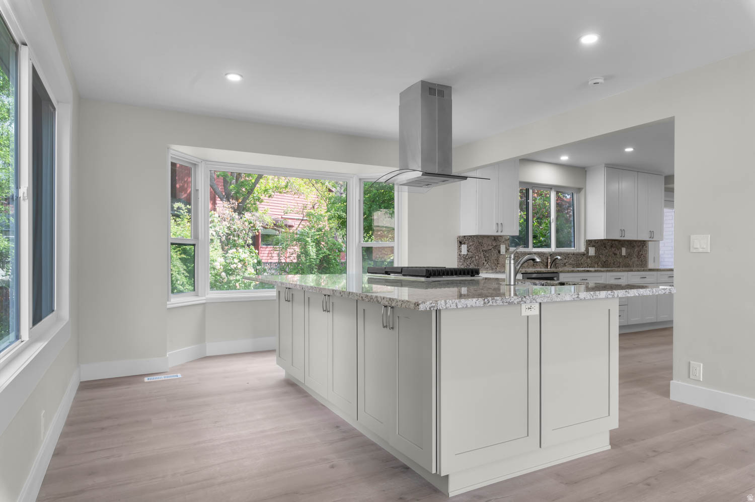 WILLOW CREEK HEIGHTS - Residential