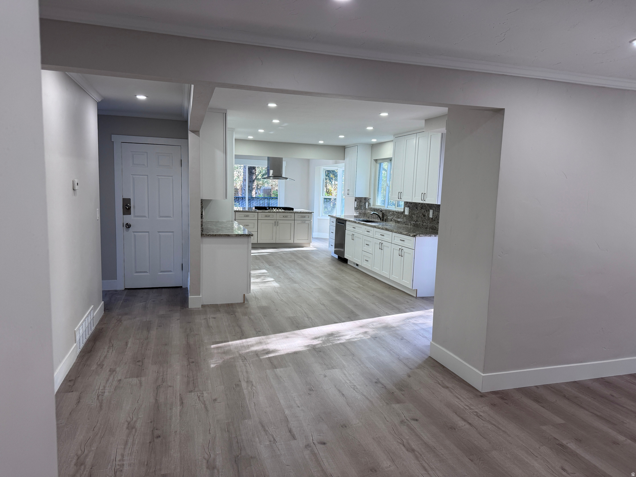 WILLOW CREEK HEIGHTS - Residential