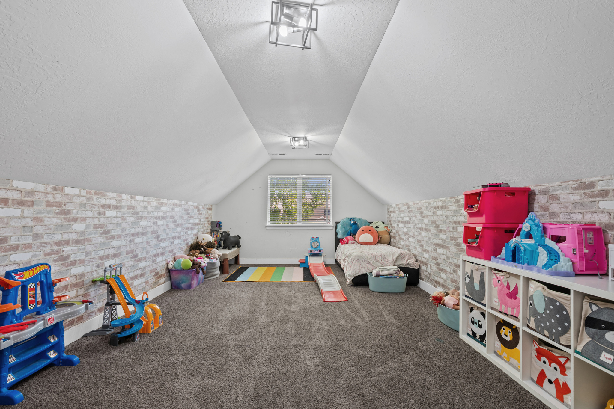 VALLEY VIEW RANCH - Residential