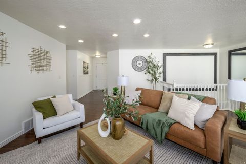 Tiny photo for 2122 N MILLET PL, Saratoga Springs, UT 84045 (MLS # 2156886)