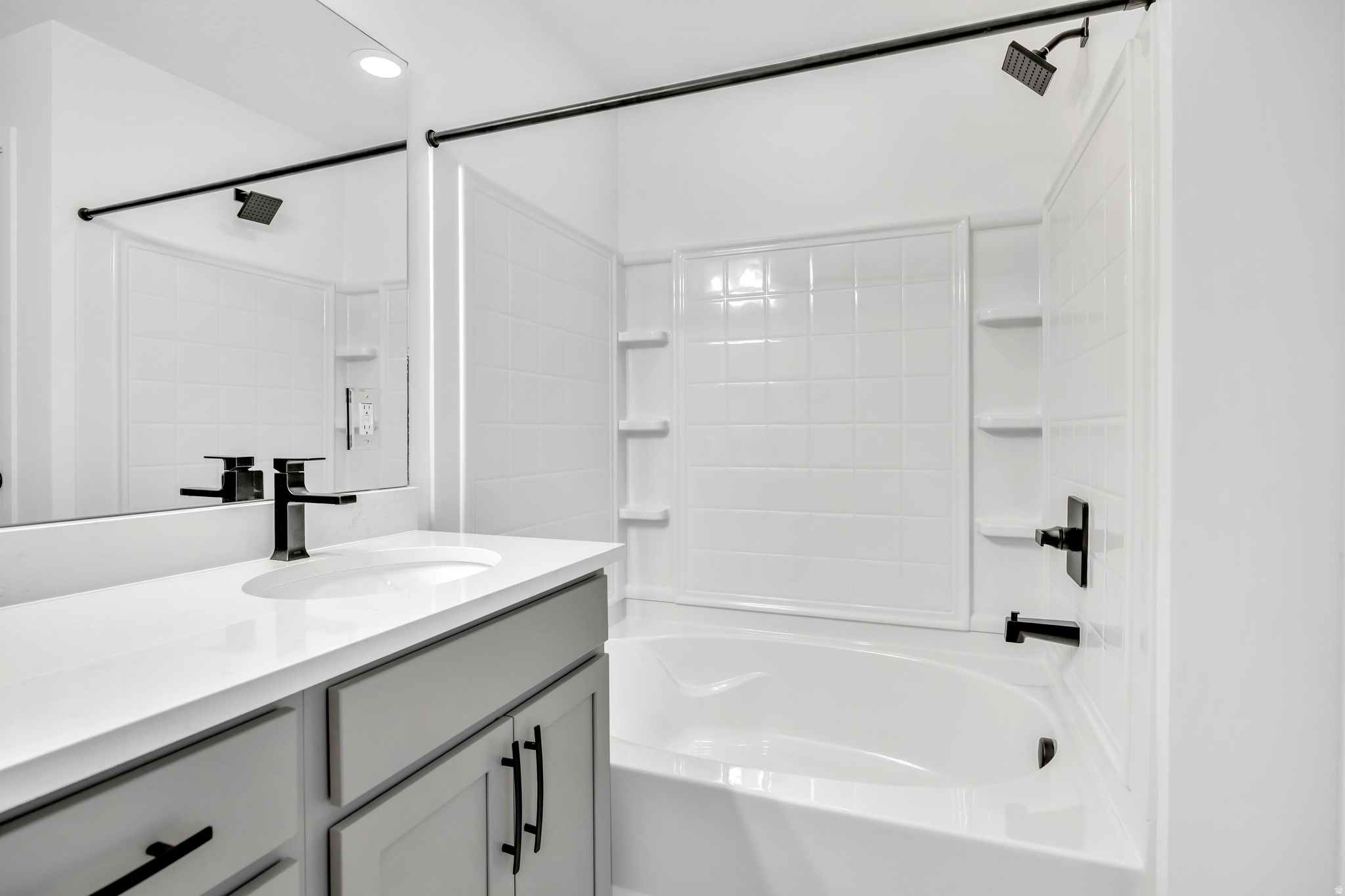 MEADOWBROOK - Residential