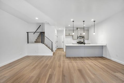 Tiny photo for 768 W 520 S #423, American Fork, UT 84003 (MLS # 2136128)