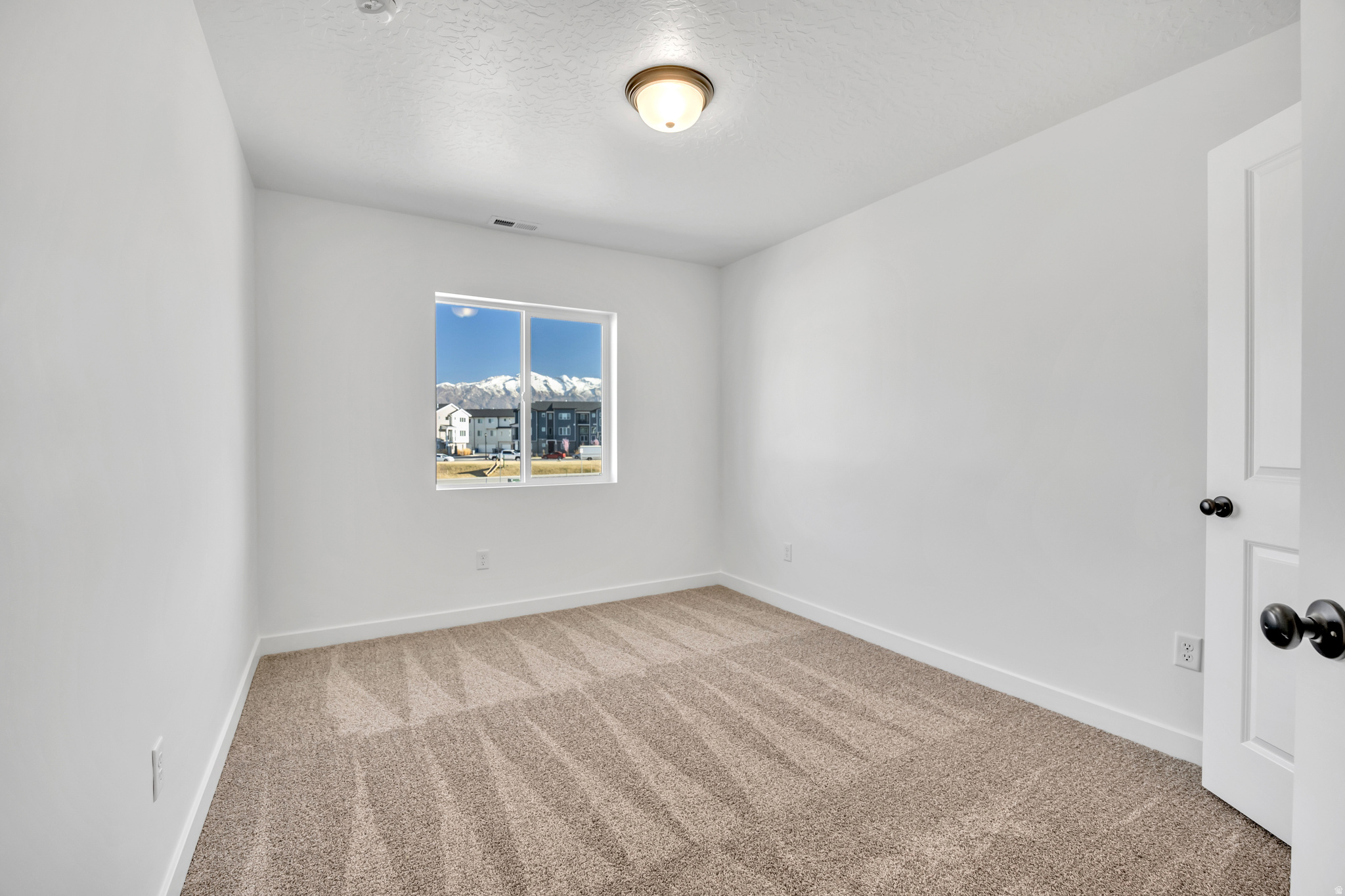 MEADOWBROOK - Residential