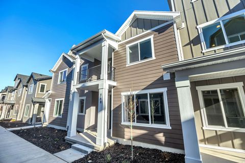 Tiny photo for 768 W 520 S #423, American Fork, UT 84003 (MLS # 2136128)