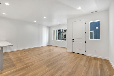 Tiny photo for 768 W 520 S #423, American Fork, UT 84003 (MLS # 2136128)