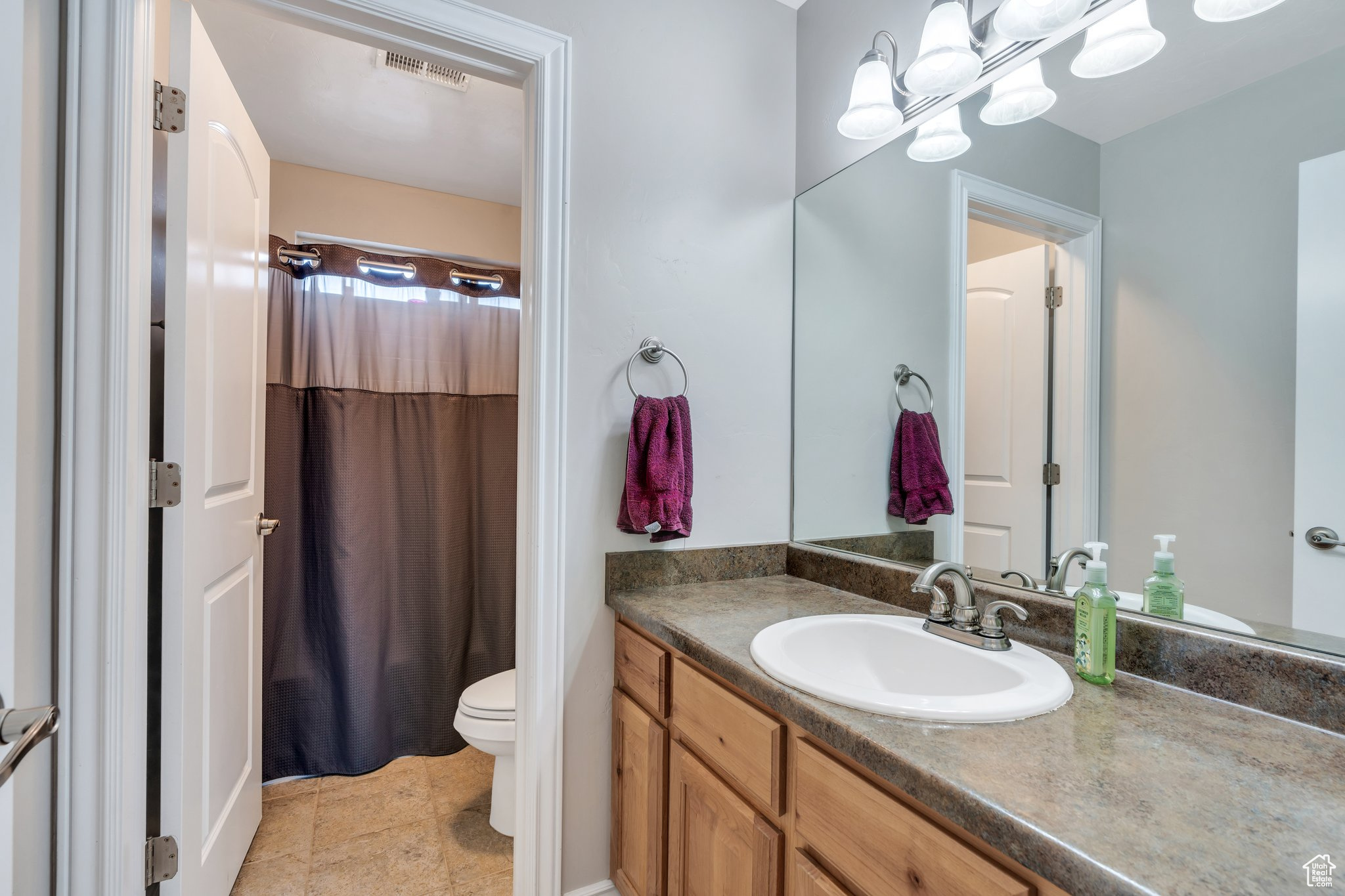 6304 W Copper Dust Ln, West Jordan, Utah image 19
