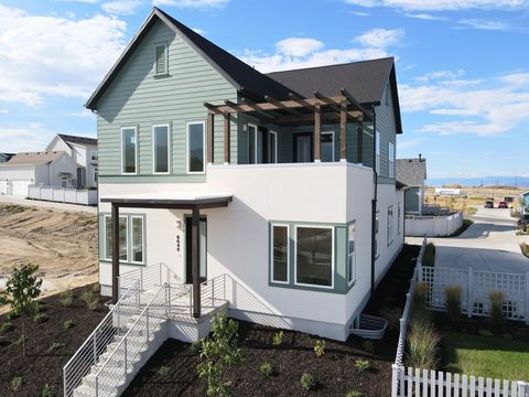 Photo of 6648 W MIRAMAR ST S #532, South Jordan, UT 84009 (MLS # 2172466)