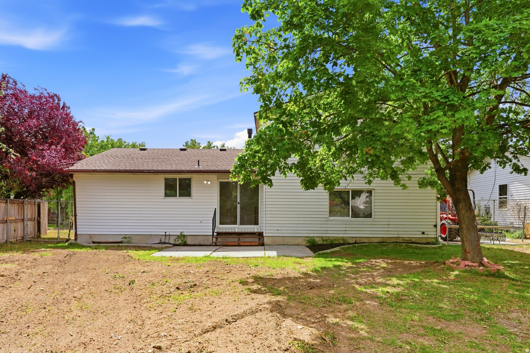 RIVER MEADOW - Residential