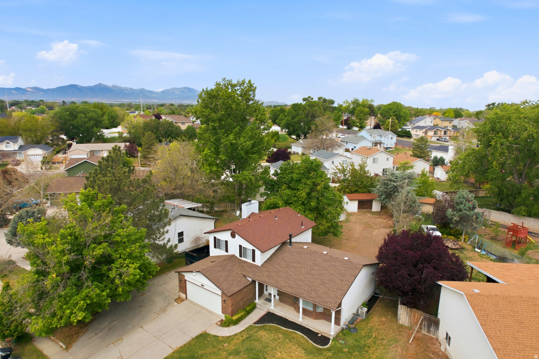 RIVER MEADOW - Residential