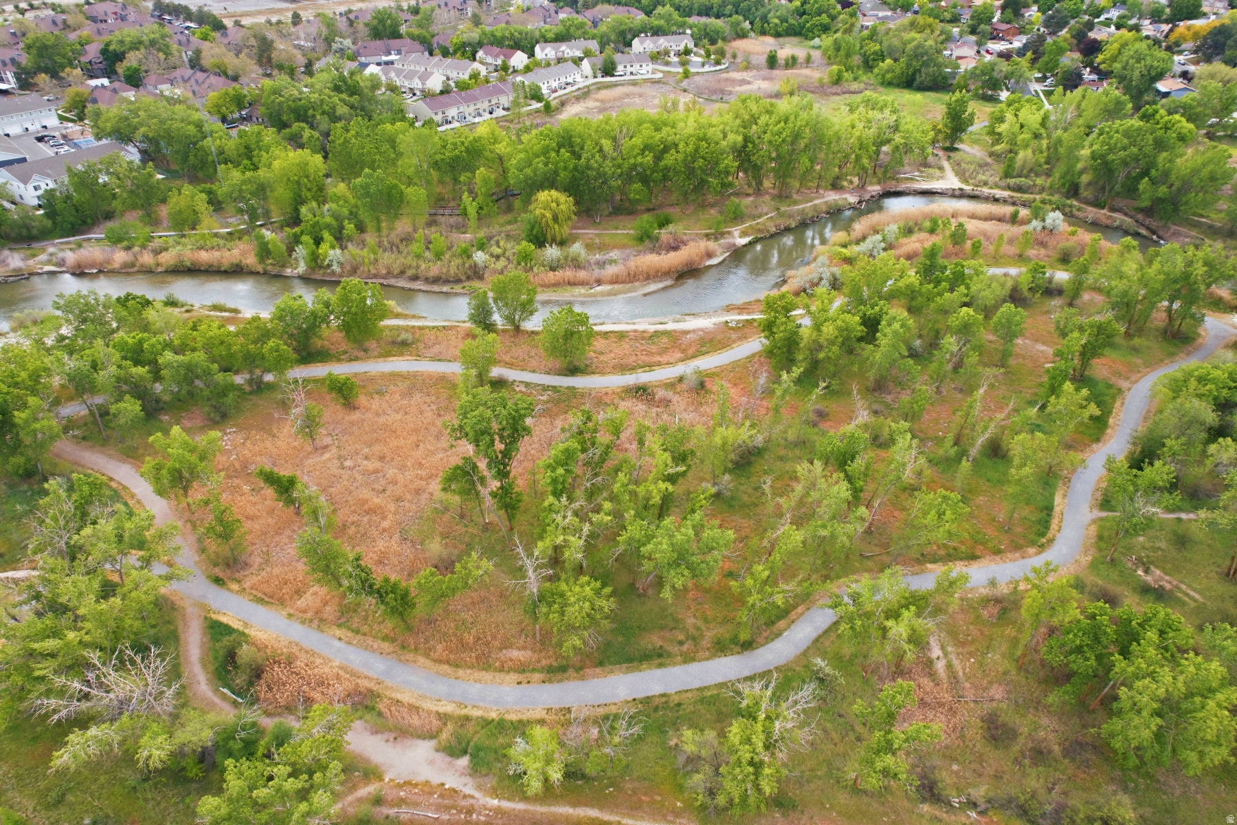 RIVER MEADOW - Residential