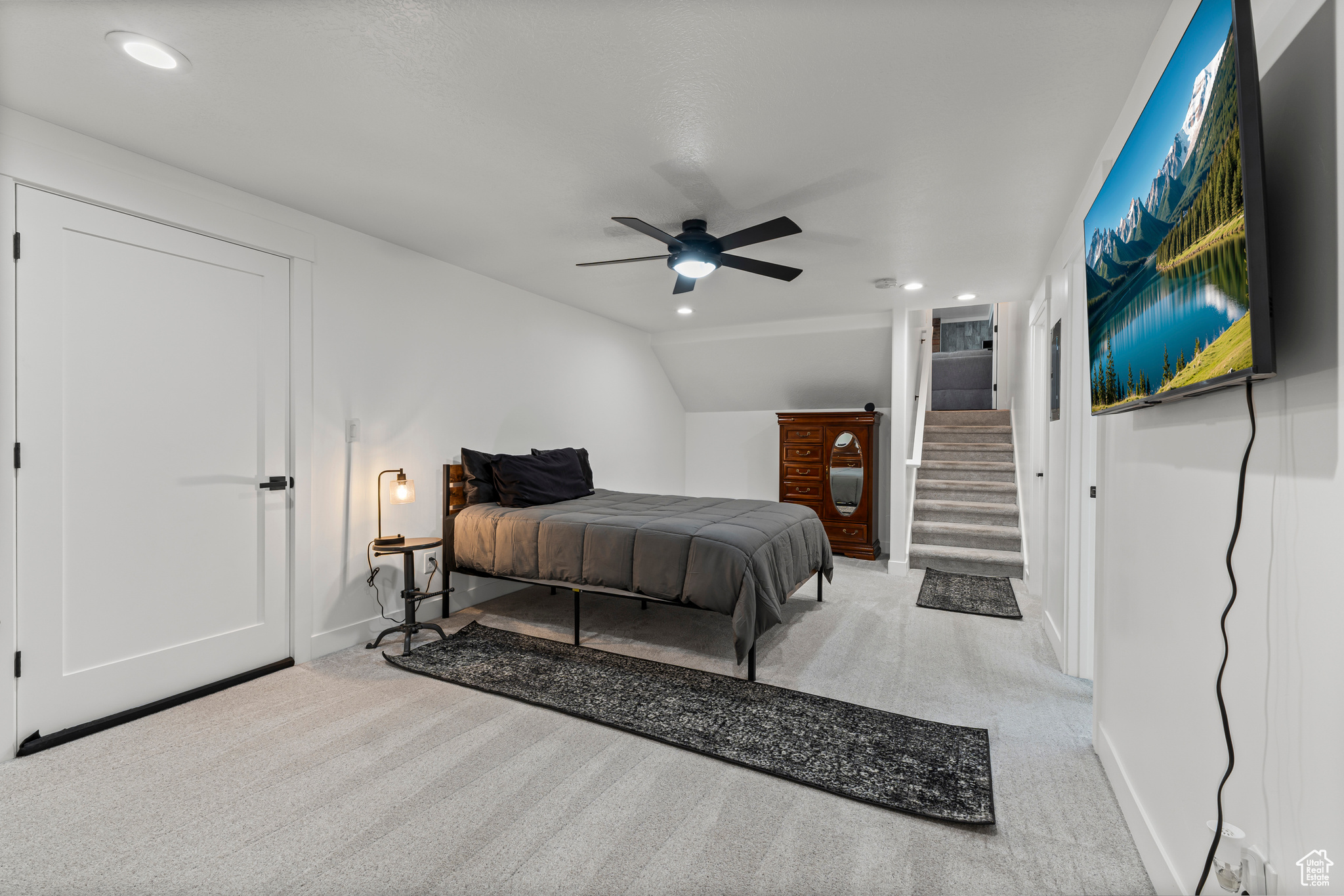 CASCADE MEADOWS - Residential