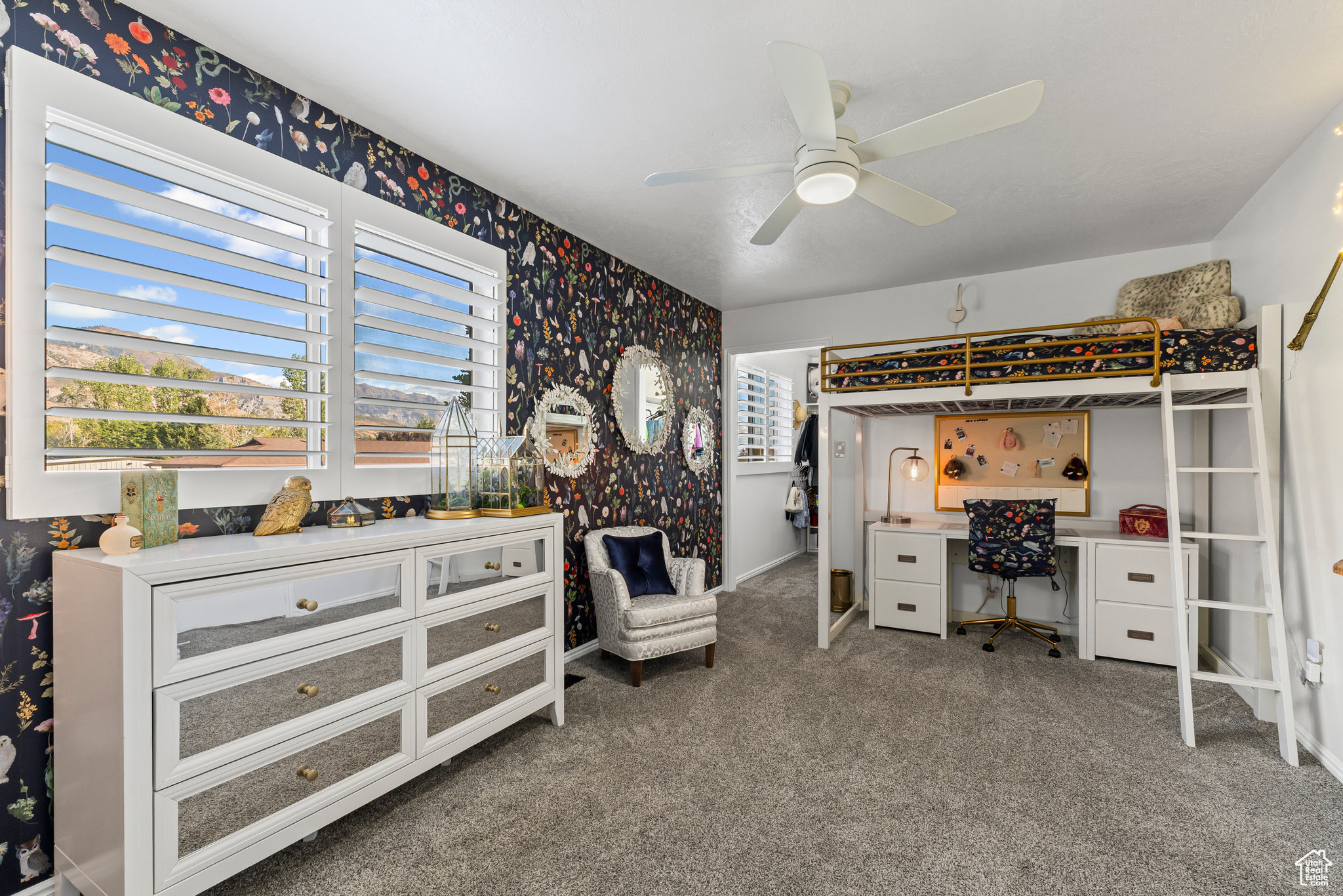 CASCADE MEADOWS - Residential