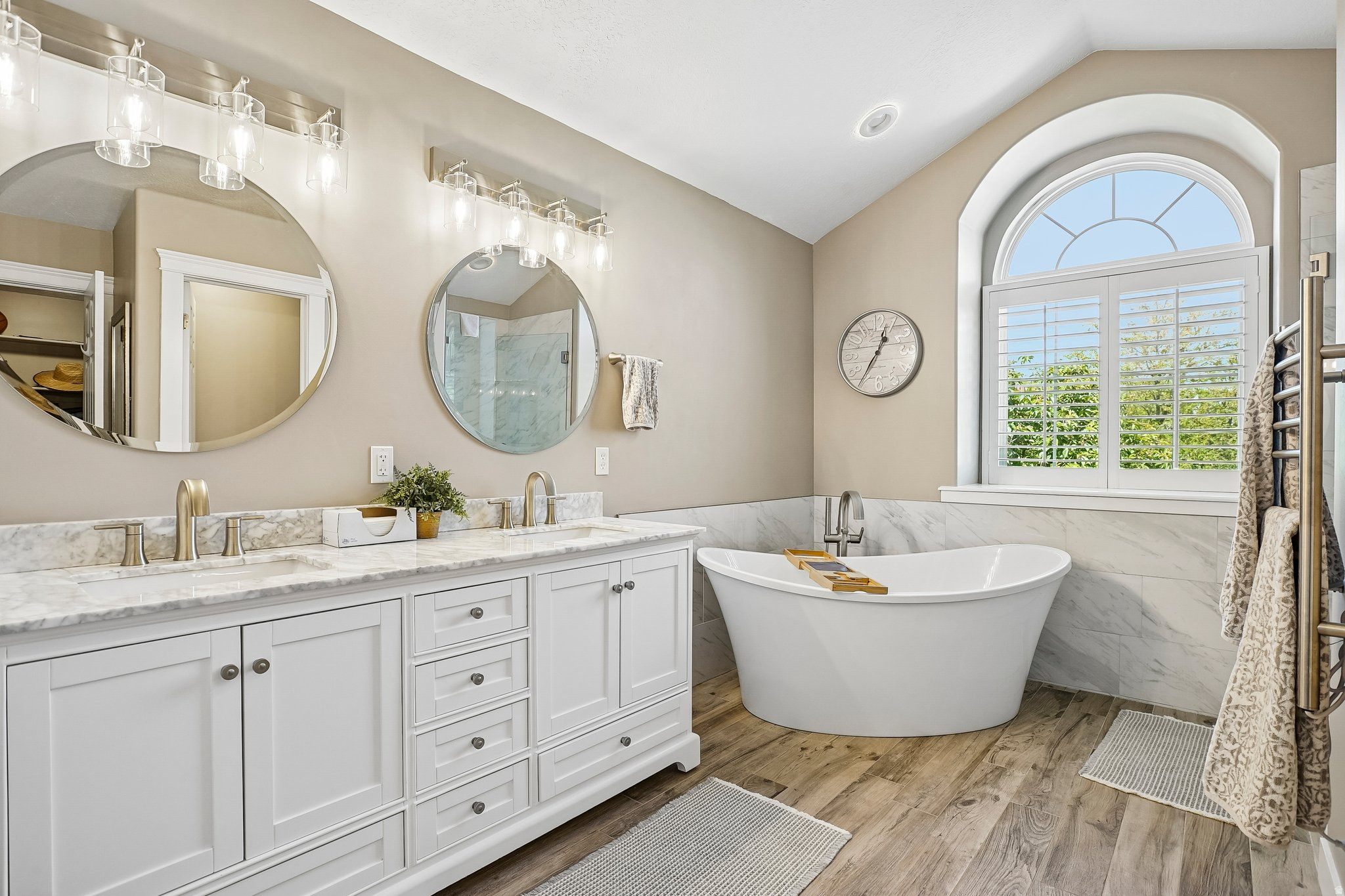 KERRYBROOK ESTATES - Residential
