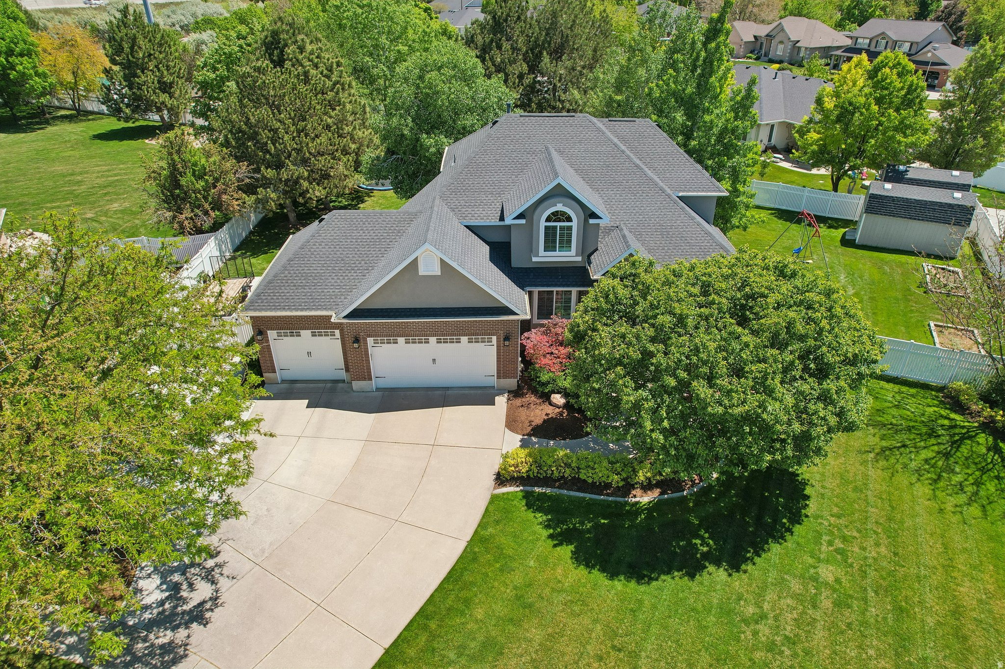 KERRYBROOK ESTATES - Residential