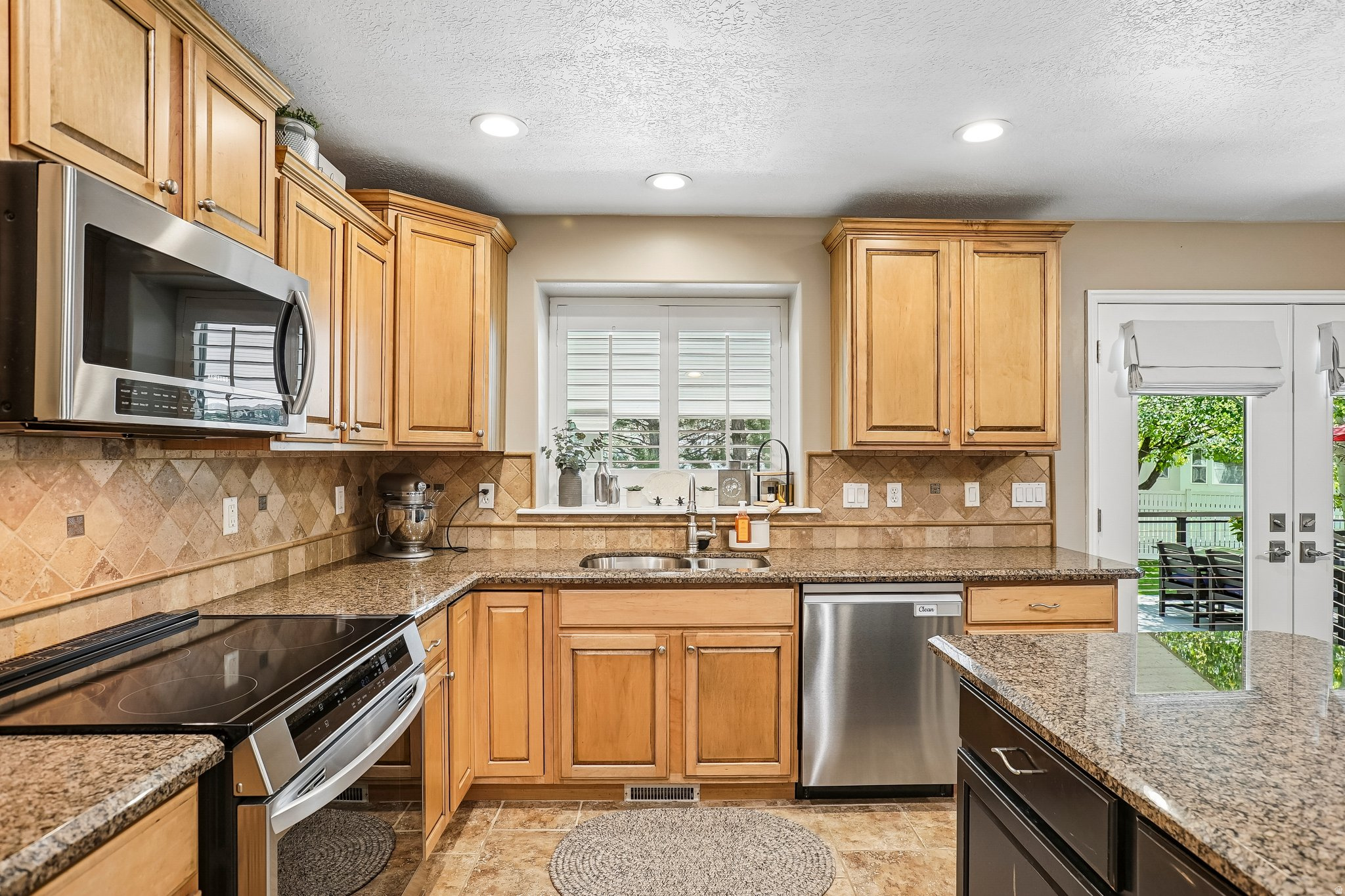 KERRYBROOK ESTATES - Residential