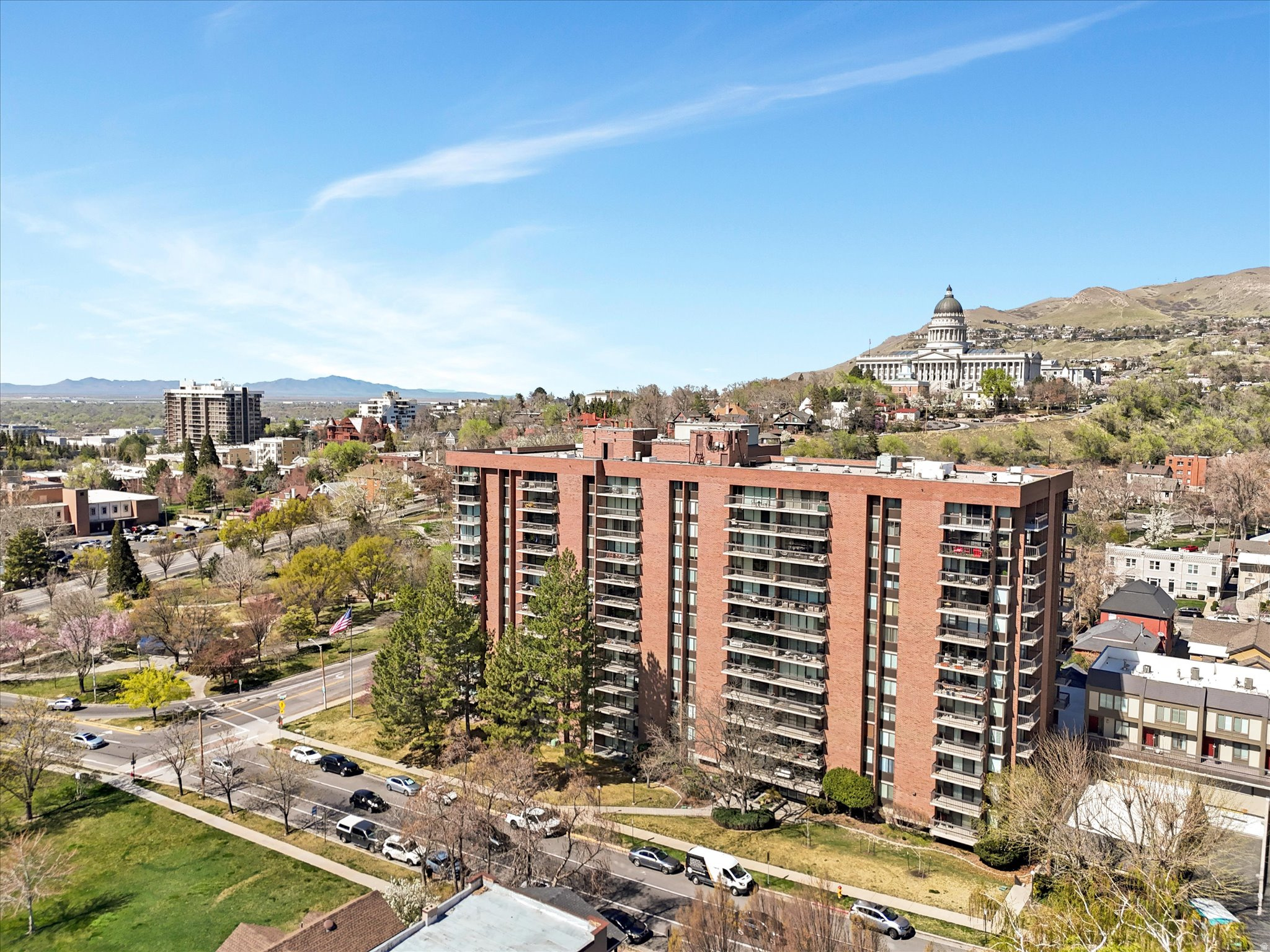 CANYON ROAD - Residential