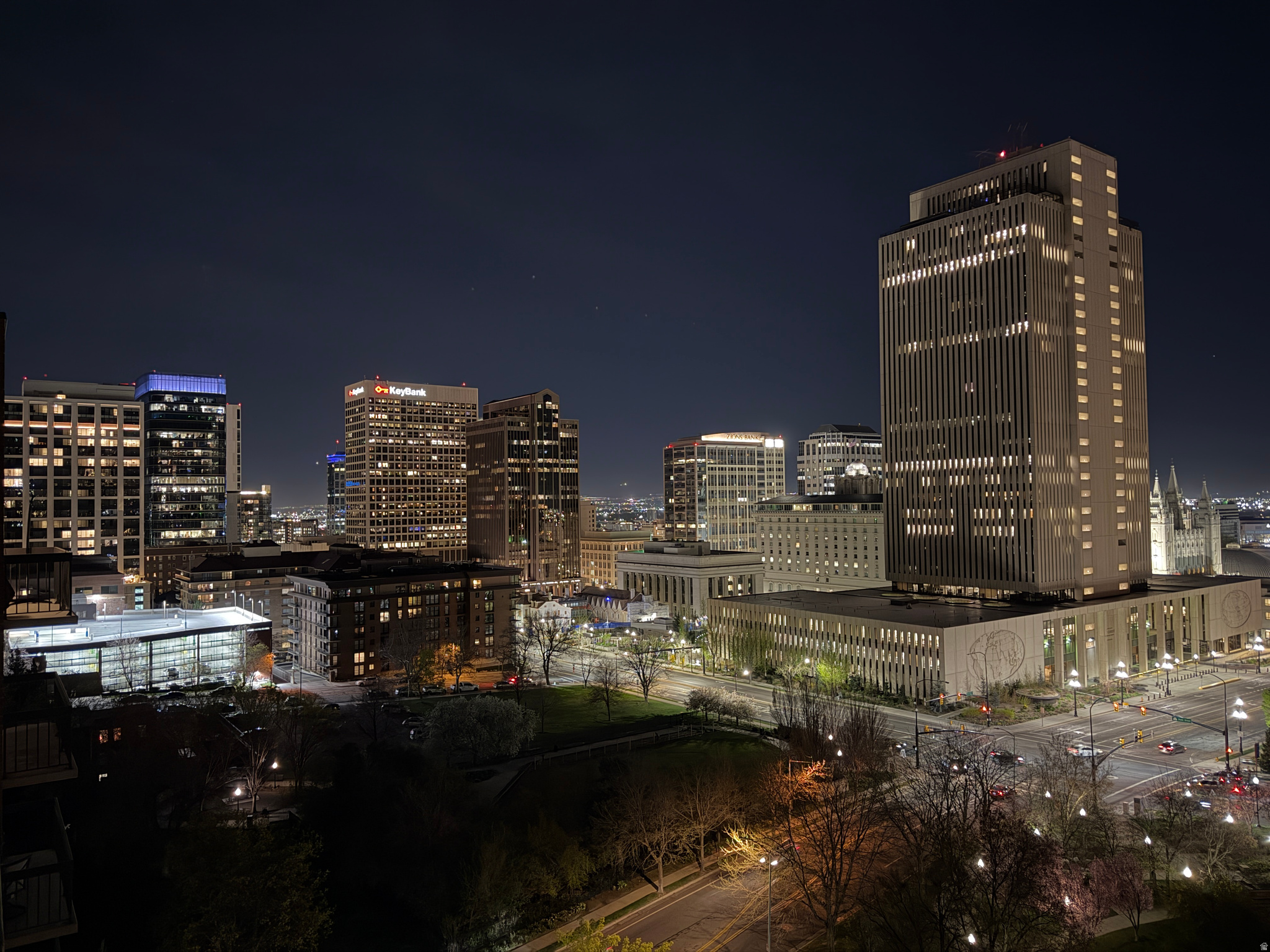 CANYON ROAD - Residential