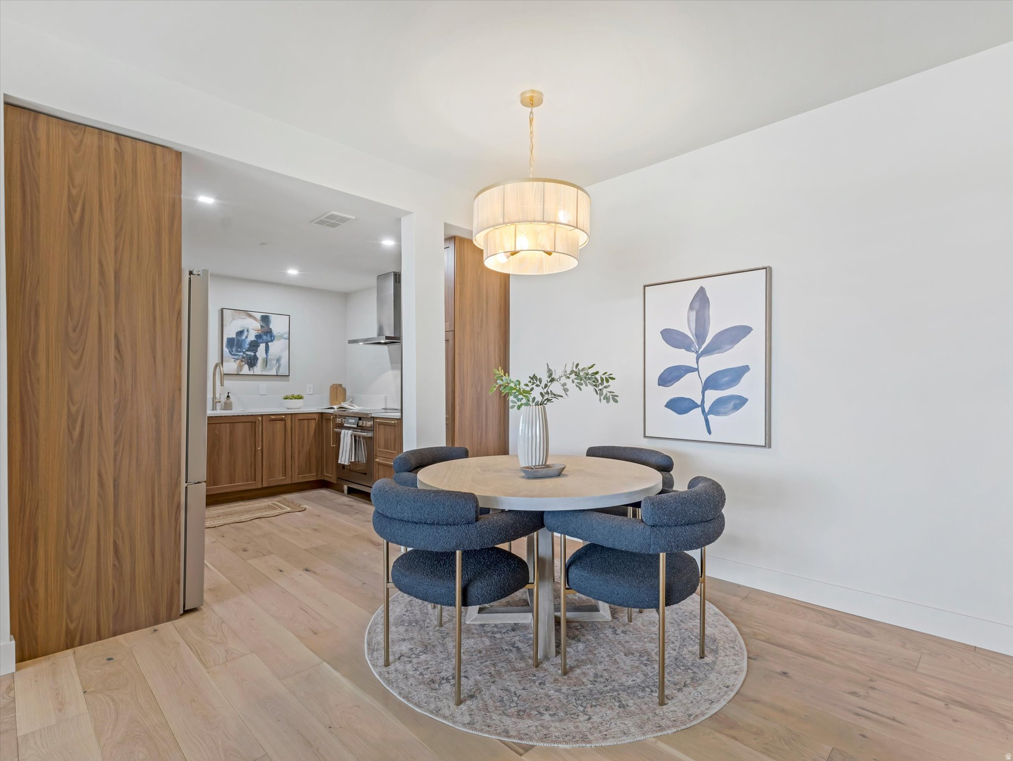 CANYON ROAD - Residential