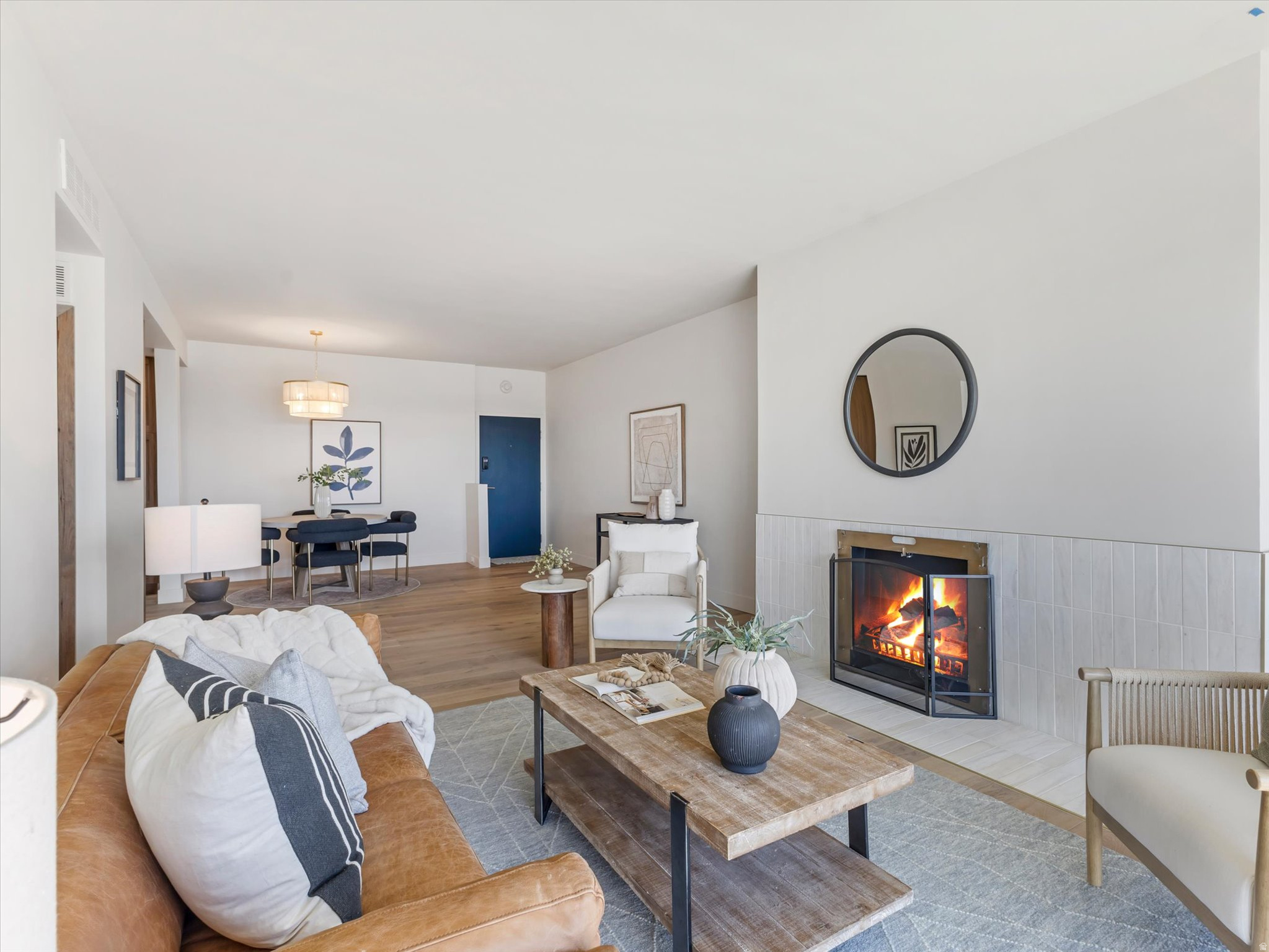 CANYON ROAD - Residential