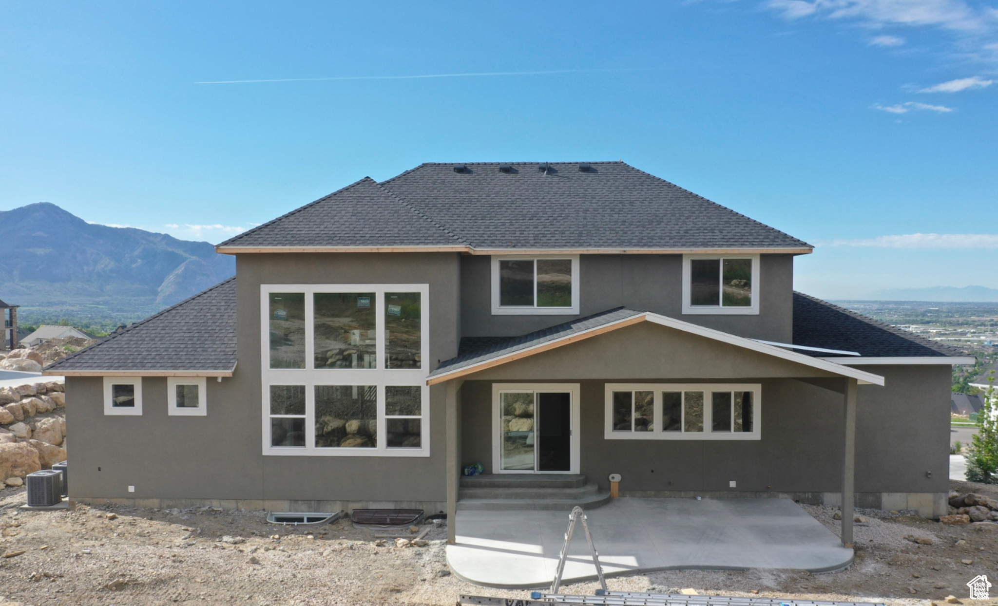 NORTH VIEW ESTATES - Residential