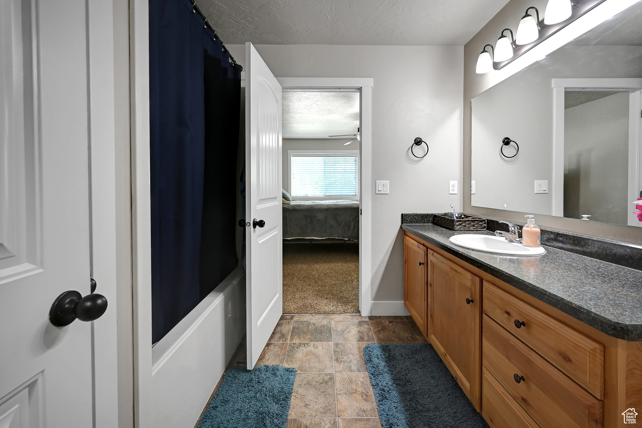 GRIFFIN LANE - Residential