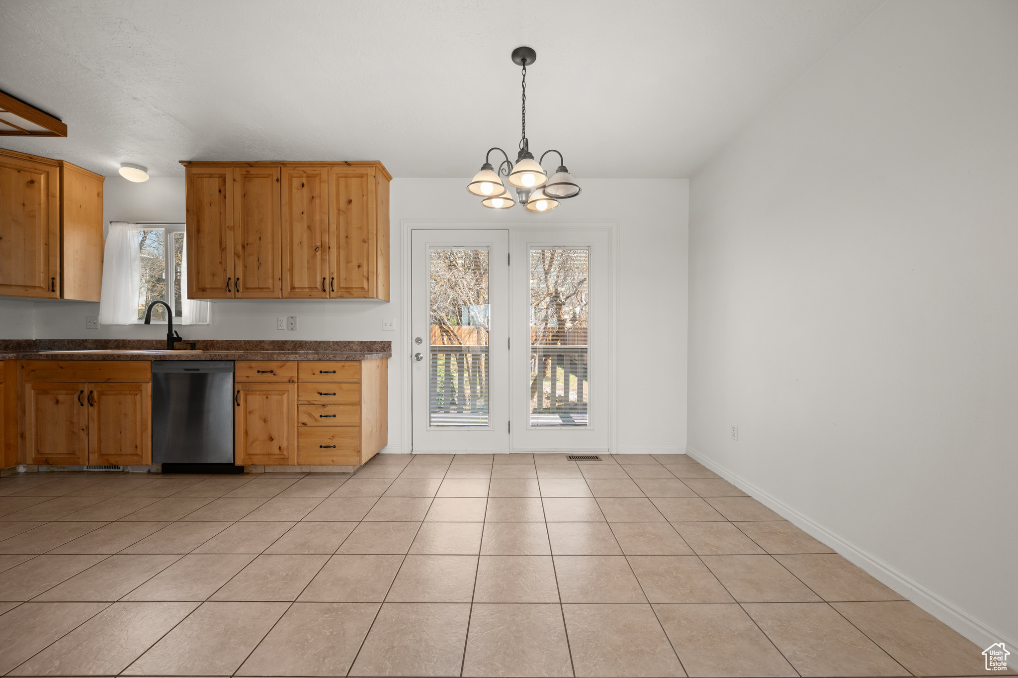 1705 E 2800, Layton, Utah image 8