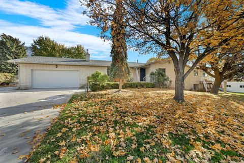 Tiny photo for 2912 N 750 E, North Ogden, UT 84414 (MLS # 2122306)