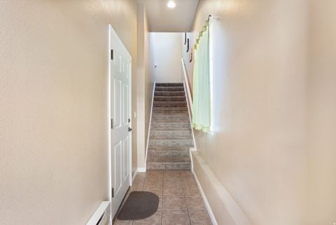 Tiny photo for 1077 S CANYON MEADOW DR #3, Provo, UT 84606 (MLS # 2141319)