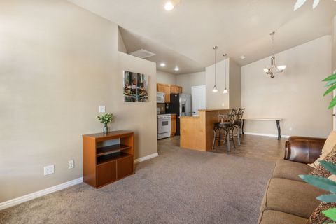 Tiny photo for 1077 S CANYON MEADOW DR #3, Provo, UT 84606 (MLS # 2141319)