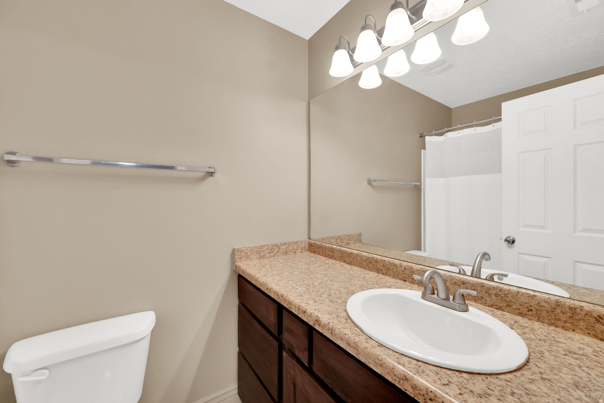 EAST TOWN VILLAGE TOWN HOMES - Residential