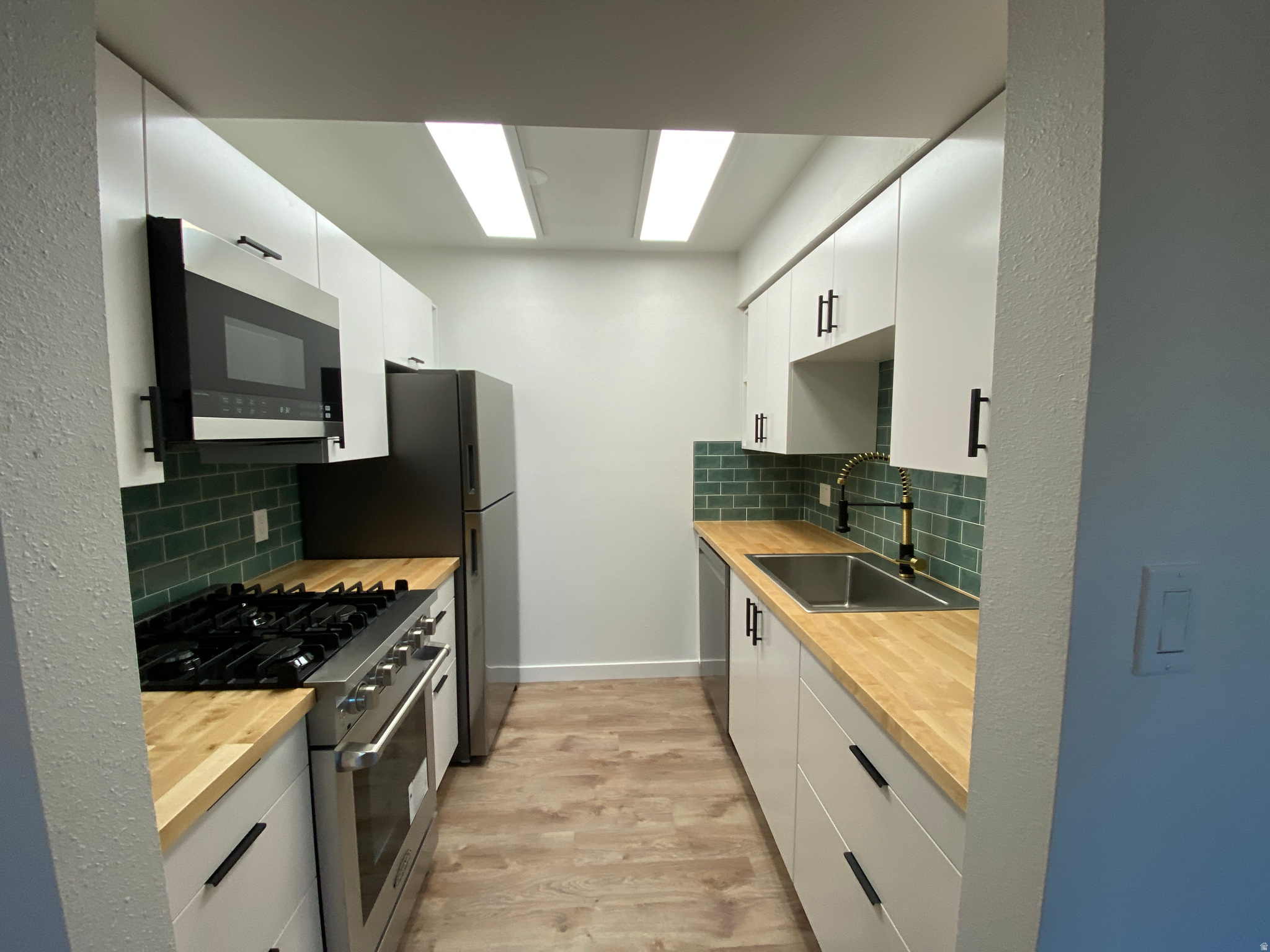 FOOTHILL GARDENS - Residential