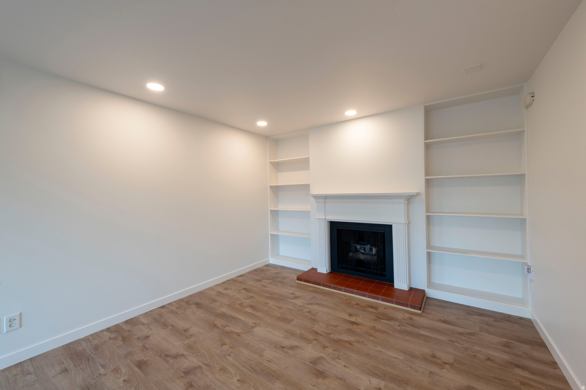 FOOTHILL GARDENS - Residential