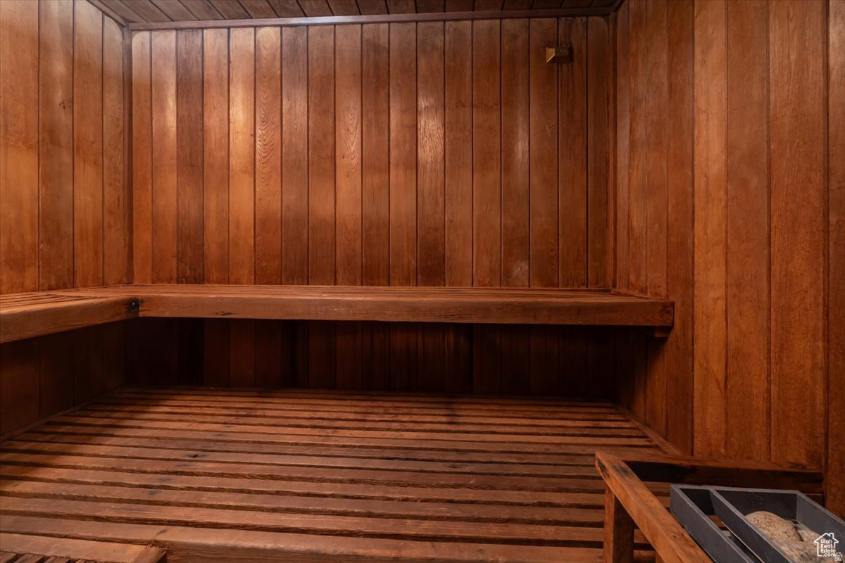 FOOTHILL GARDENS - Residential