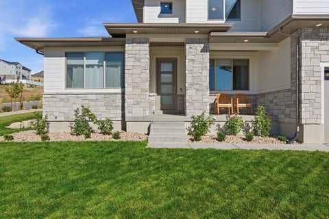 Tiny photo for 3411 S SNOWBERRY DR, Mapleton, UT 84664 (MLS # 2183602)