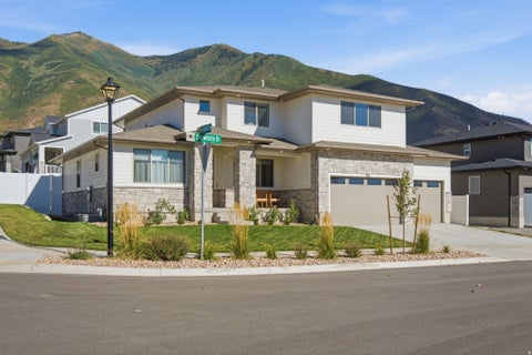 Tiny photo for 3411 S SNOWBERRY DR, Mapleton, UT 84664 (MLS # 2183602)