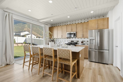 Tiny photo for 3411 S SNOWBERRY DR, Mapleton, UT 84664 (MLS # 2183602)