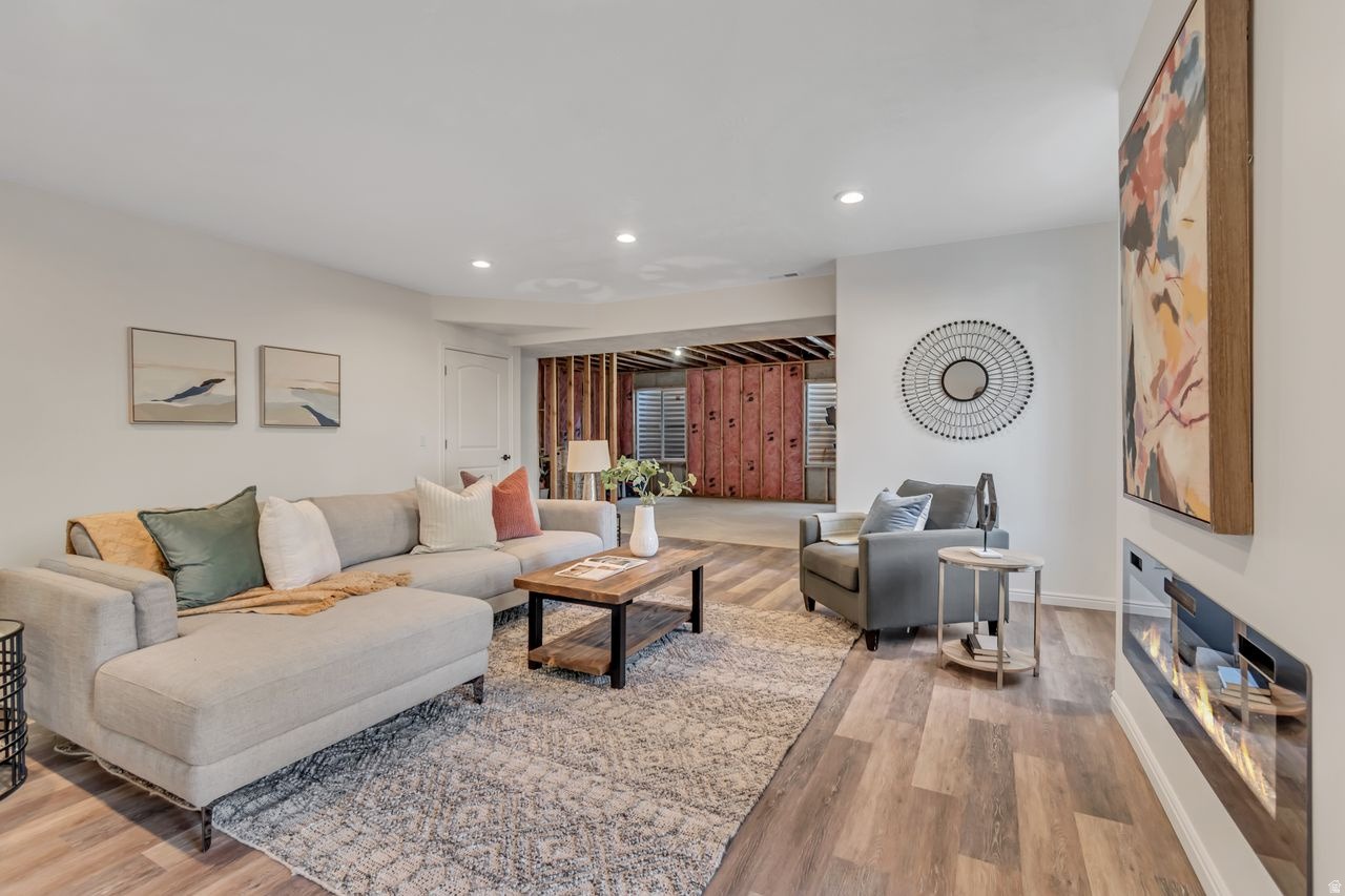 TRAVERSE MOUNTAIN - Residential