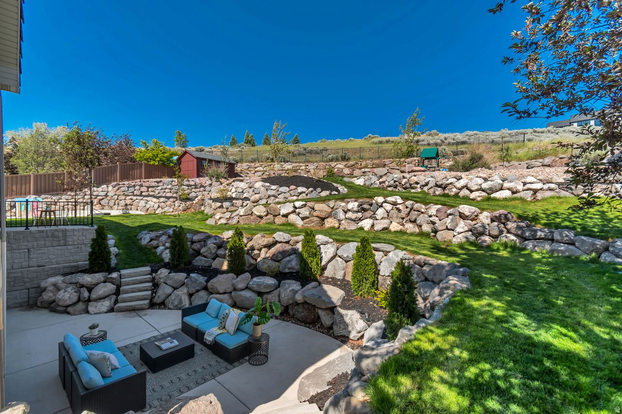 TRAVERSE MOUNTAIN - Residential